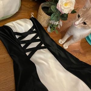 Jessica McClintock for Gunne Sax Black White ribbon cocktail dress 3/4 prom